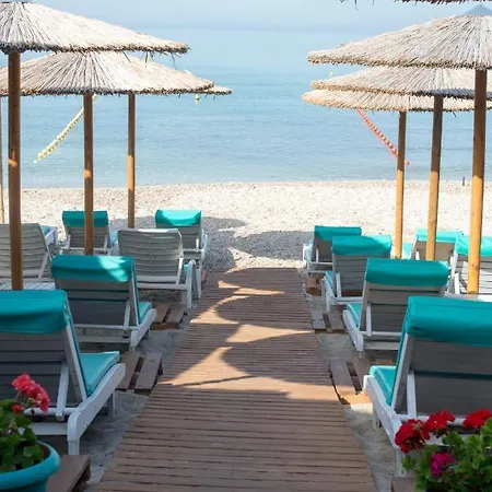 Apartment Bay Pefkari