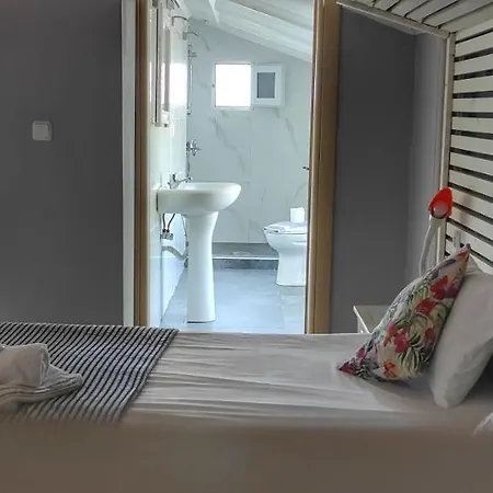 Bay Apartment