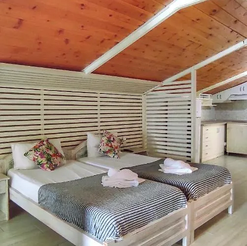 Bay Apartamento Pefkari